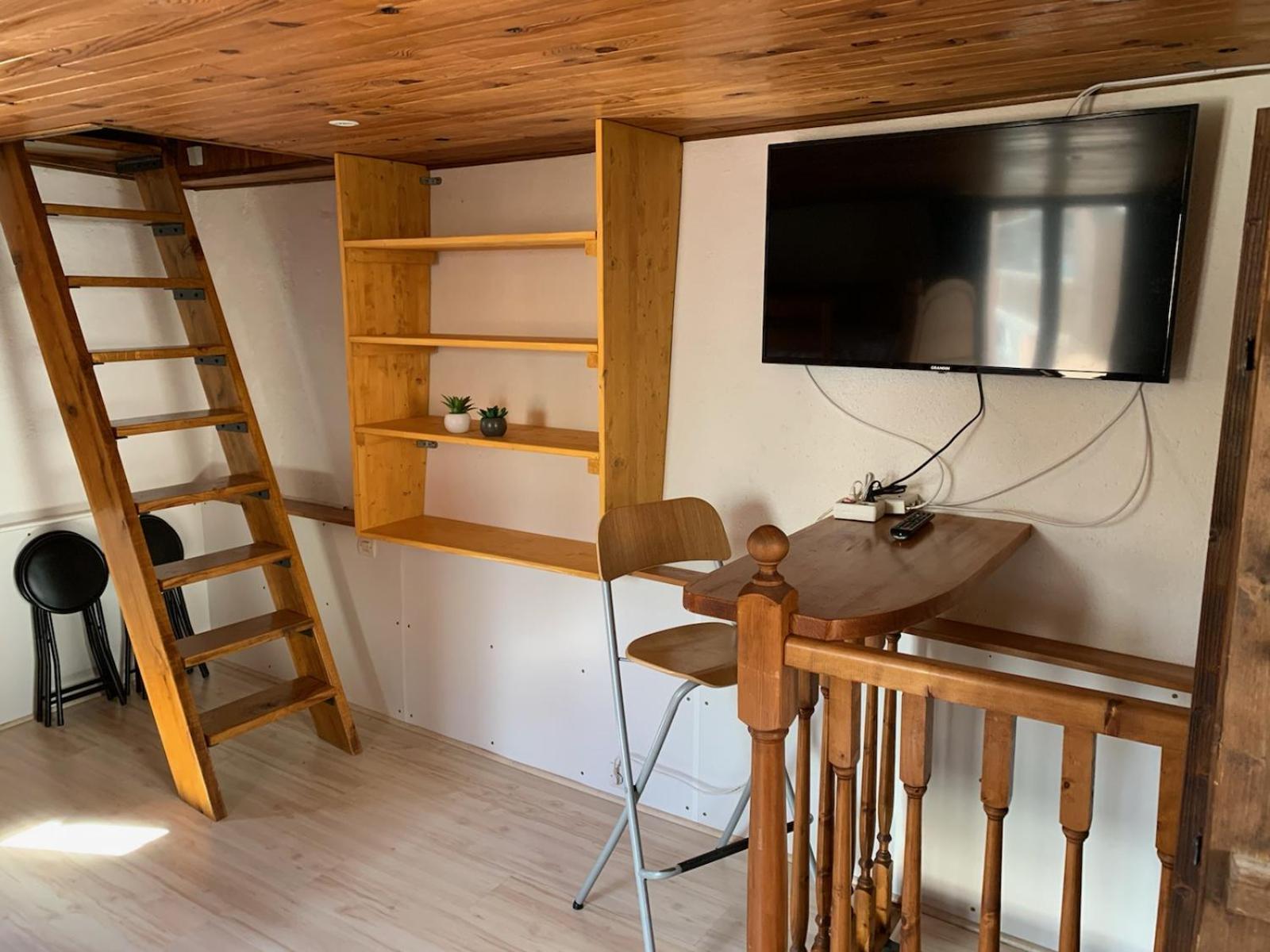 Maison Individuelle Chaleureuse Au Calme Bourg-Saint-Maurice Luaran gambar